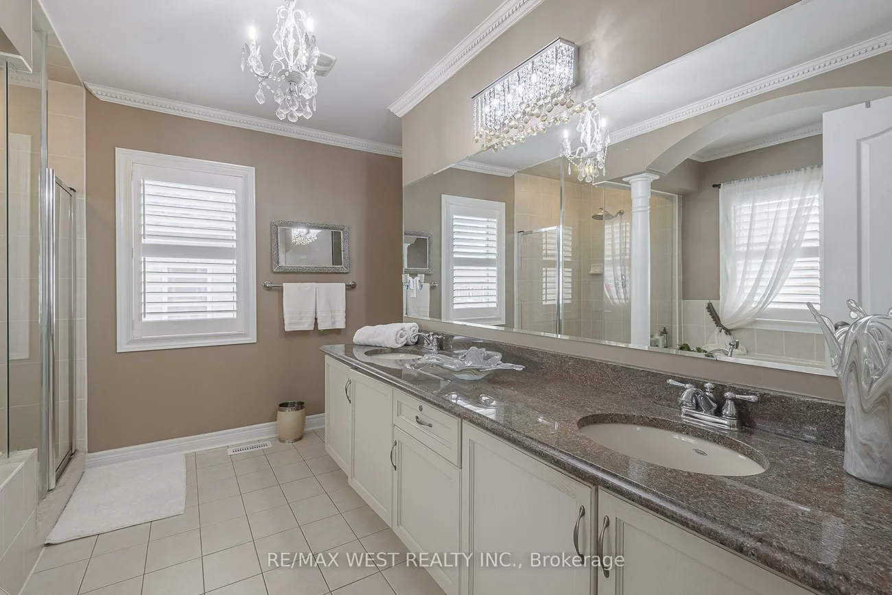 17, Hawkridge, Bram East, Brampton