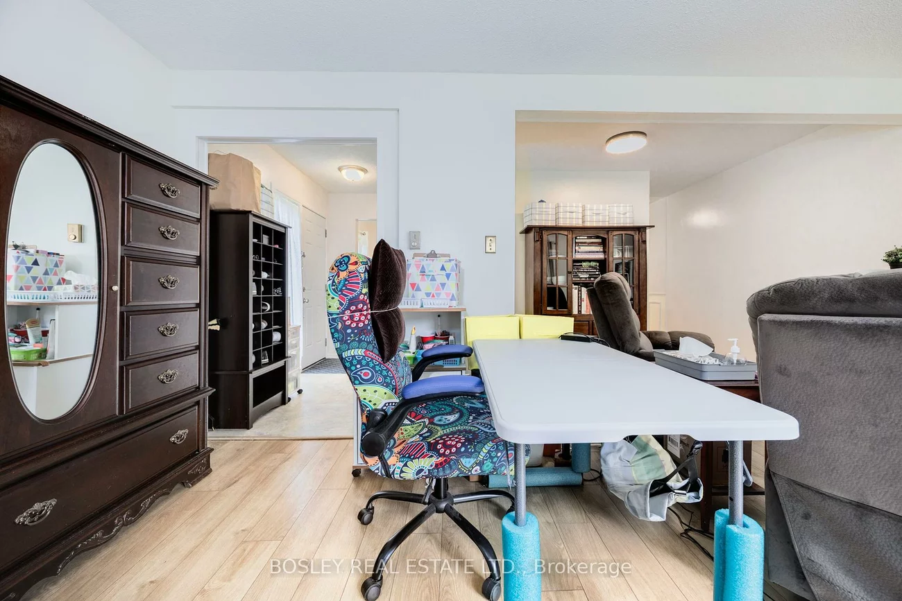 16, Grand River, Northgate, Brampton