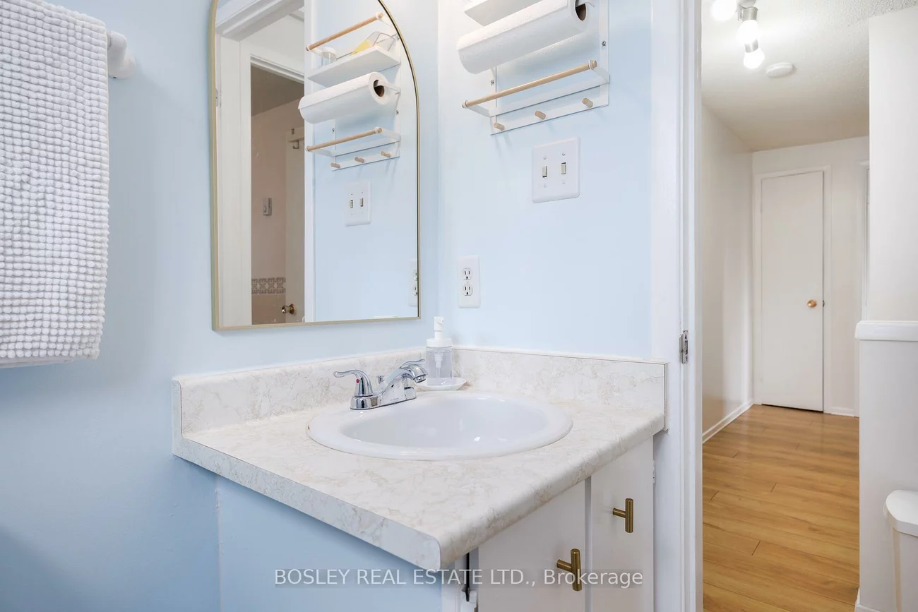 16, Grand River, Northgate, Brampton