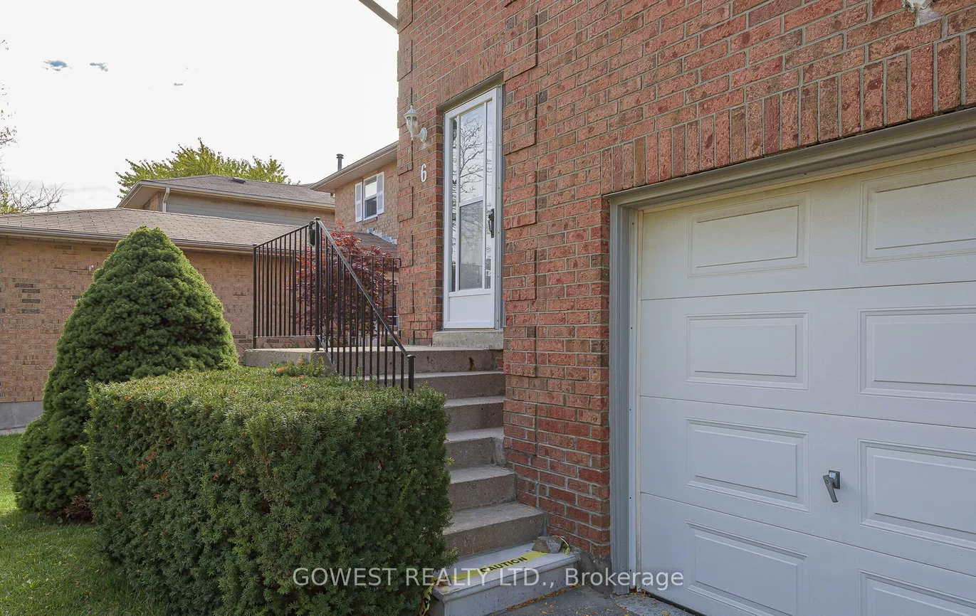 6, Elderbank, Heart Lake West, Brampton