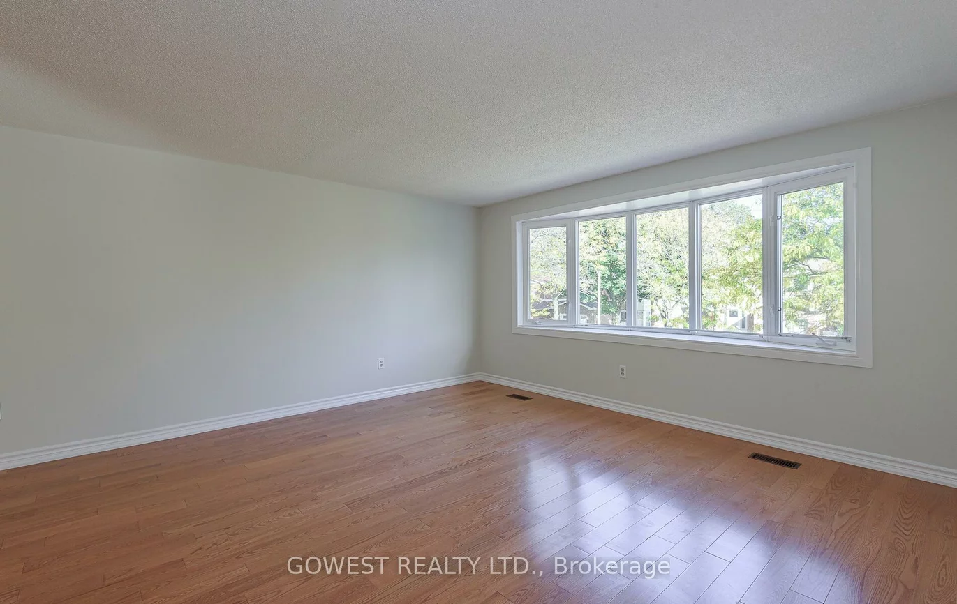 6, Elderbank, Heart Lake West, Brampton