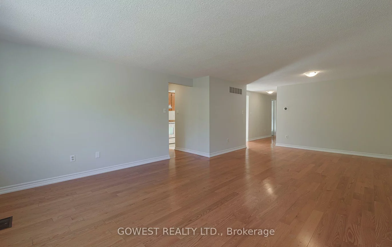 6, Elderbank, Heart Lake West, Brampton