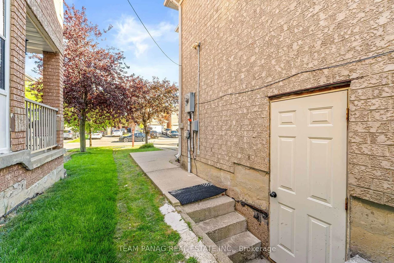 99, Prairie Rose, Sandringham-Wellington, Brampton