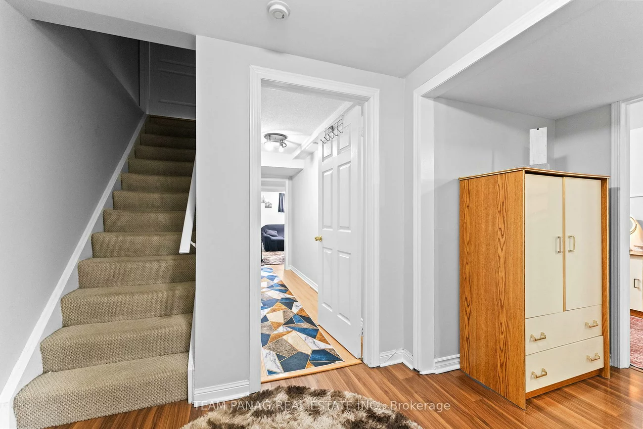 28, Cosmo, Vales of Castlemore, Brampton