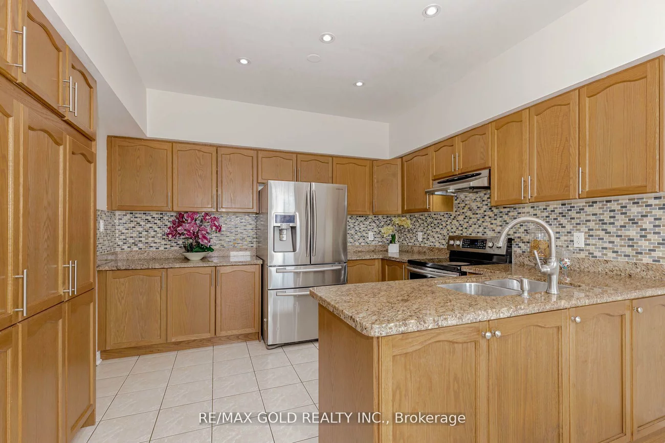 22, Ungava Bay, Sandringham-Wellington, Brampton