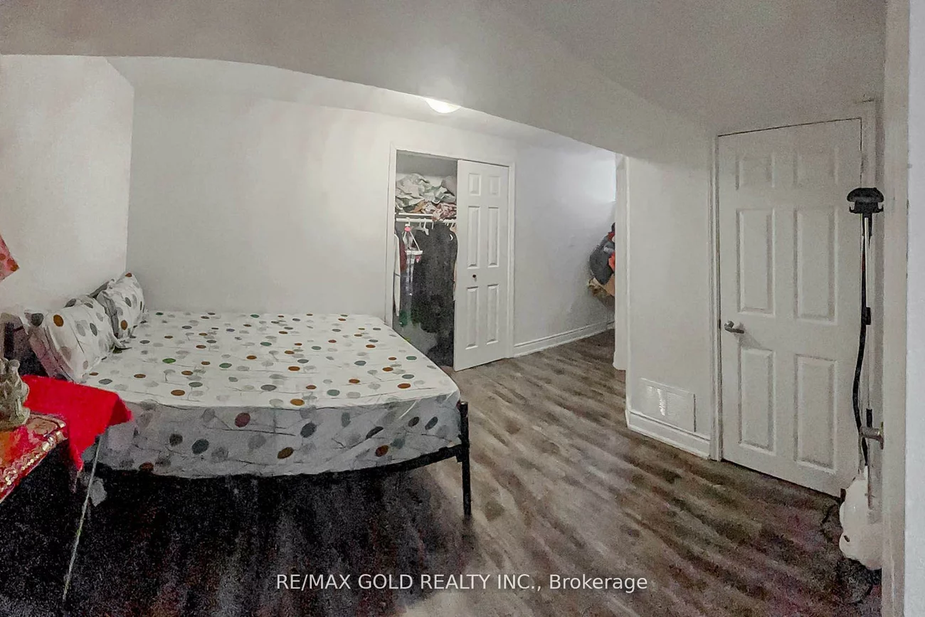 22, Ungava Bay, Sandringham-Wellington, Brampton