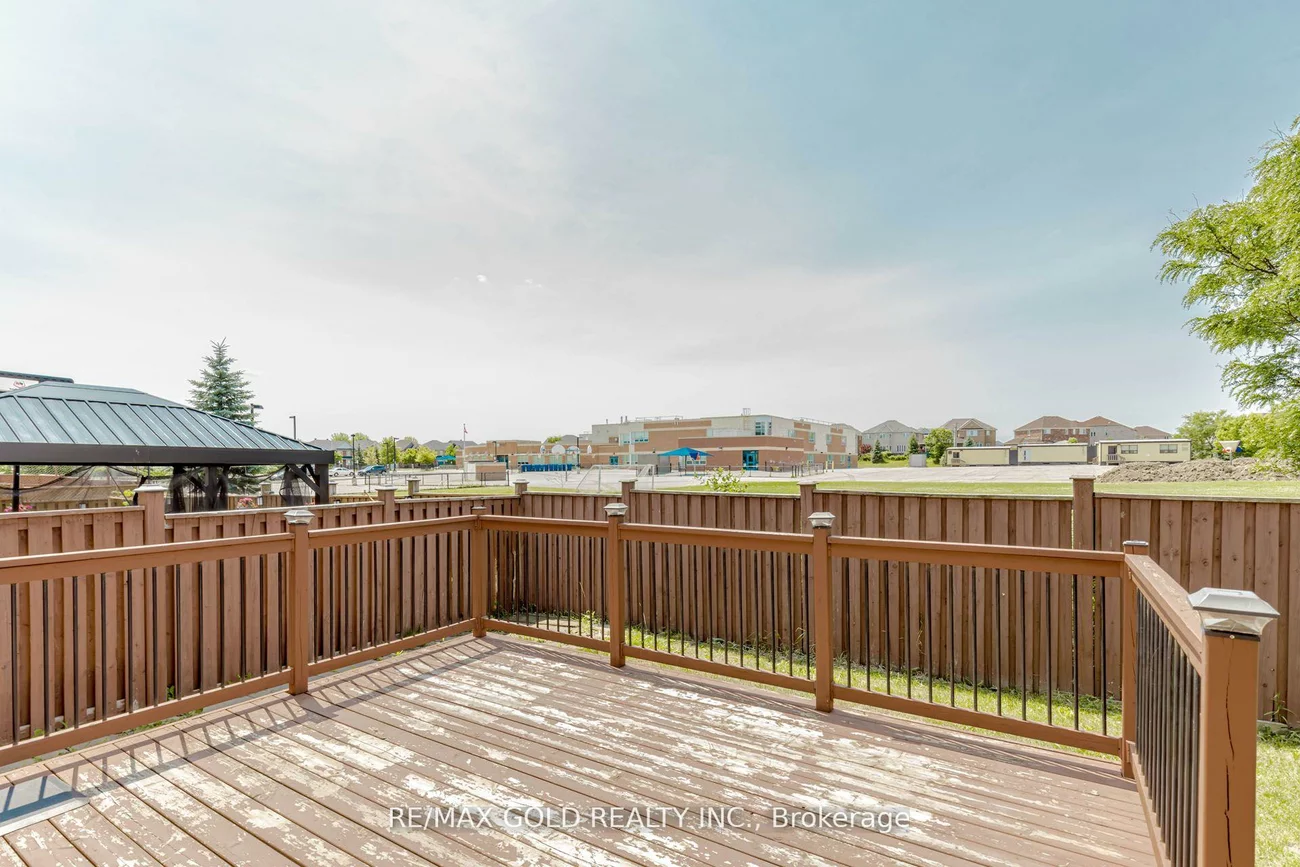 22, Ungava Bay, Sandringham-Wellington, Brampton