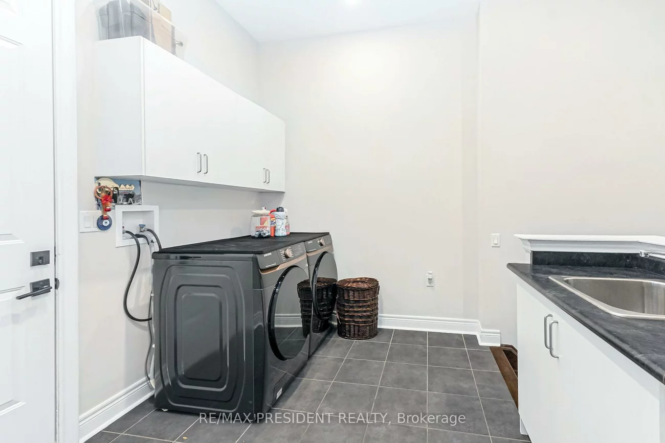 5, Sea Cliff, Bram East, Brampton