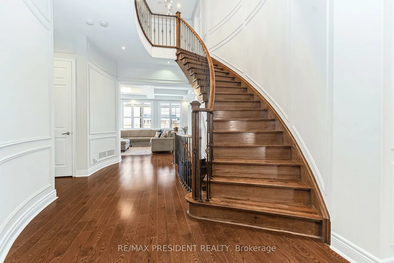 5, Sea Cliff, Bram East, Brampton