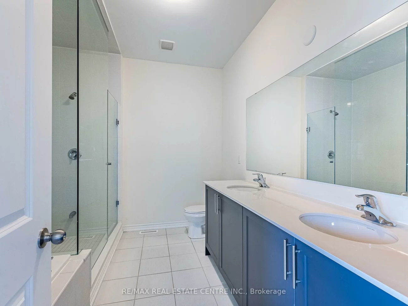 20, Fuller, Credit Valley, Brampton