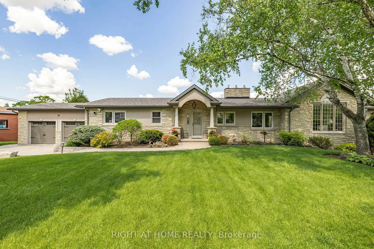 42, Valleyview, Snelgrove, Brampton