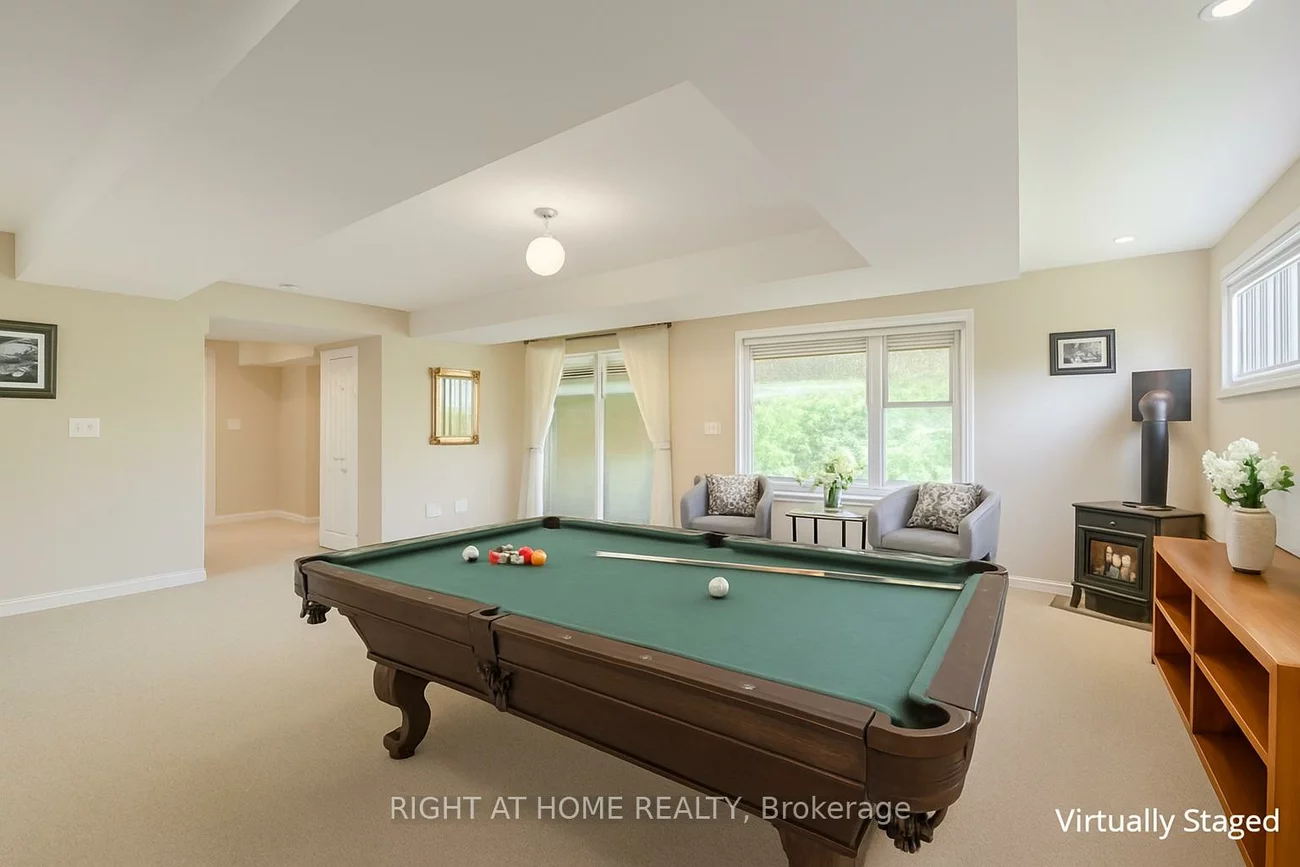 42, Valleyview, Snelgrove, Brampton