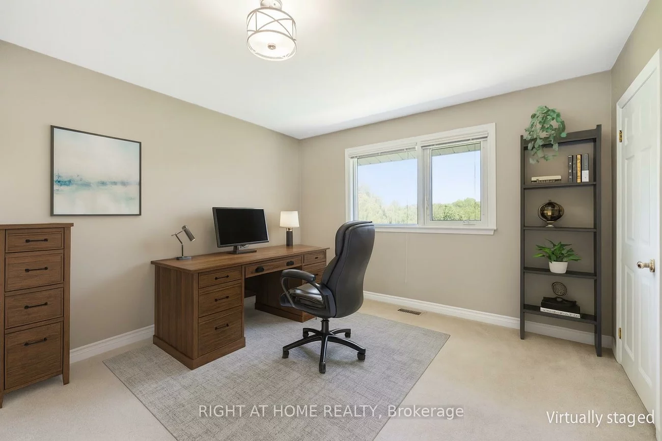 42, Valleyview, Snelgrove, Brampton