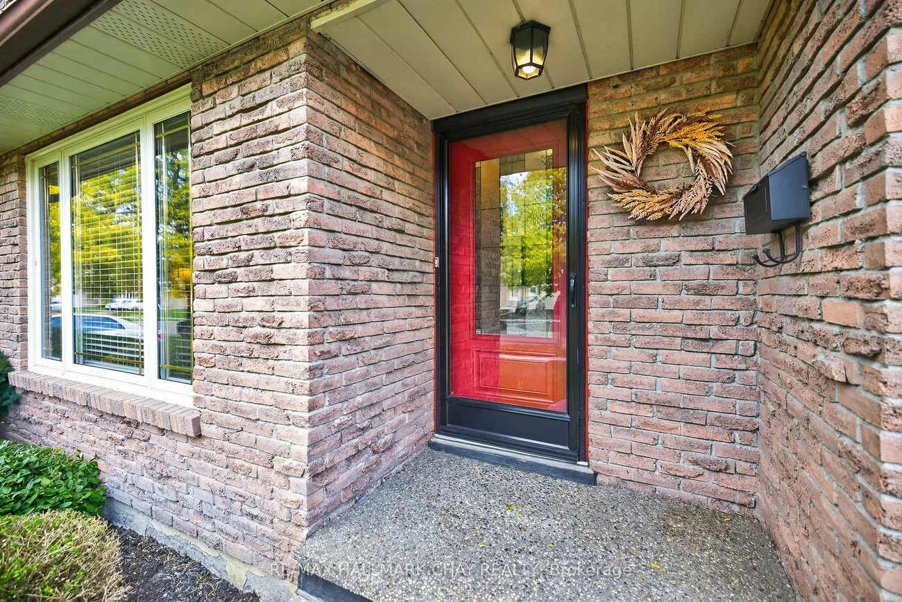 55, Massey, Central Park, Brampton