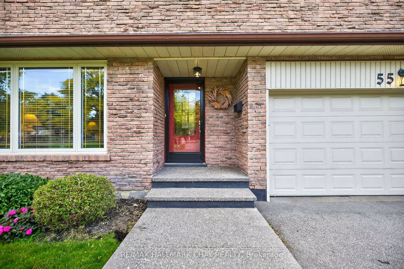 55, Massey, Central Park, Brampton