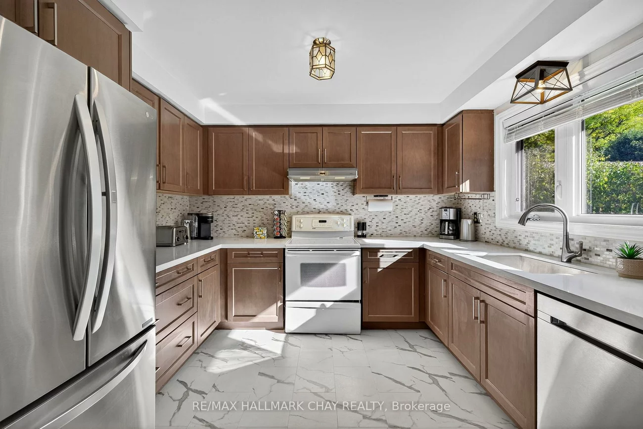 55, Massey, Central Park, Brampton