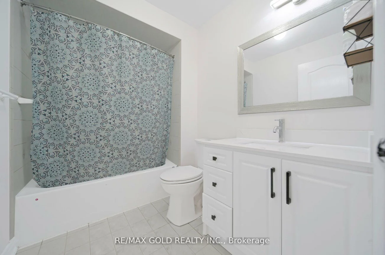 4, Sahara, Sandringham-Wellington, Brampton