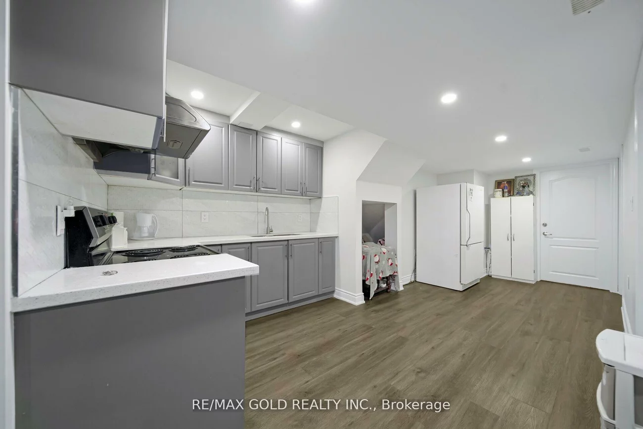 4, Sahara, Sandringham-Wellington, Brampton