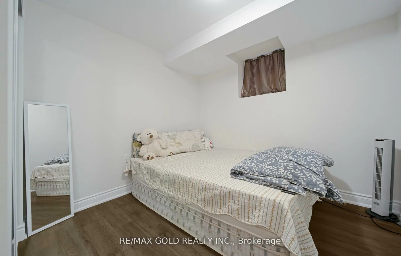 4, Sahara, Sandringham-Wellington, Brampton