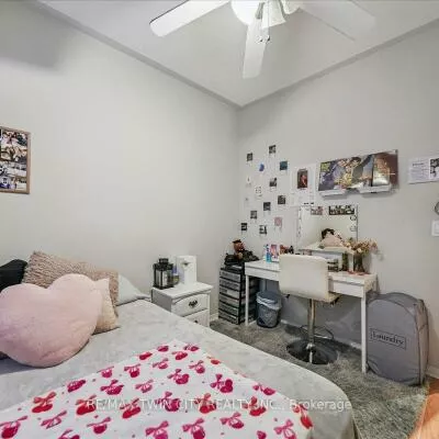 52, Mistycreek, Fletcher's Meadow, Brampton