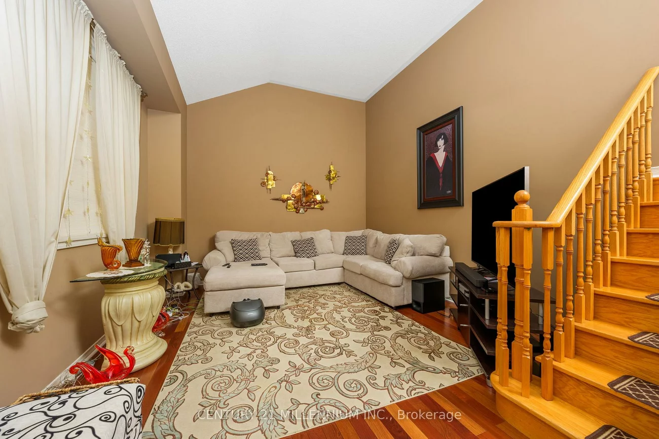 23, Upper Highlands, Heart Lake East, Brampton