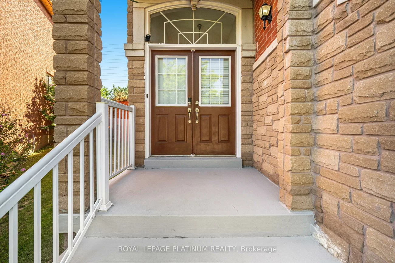 63, Culture, Fletcher's Creek Village, Brampton