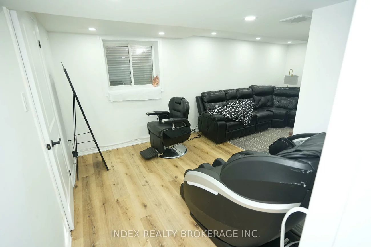 95, Elgin, Brampton South, Brampton