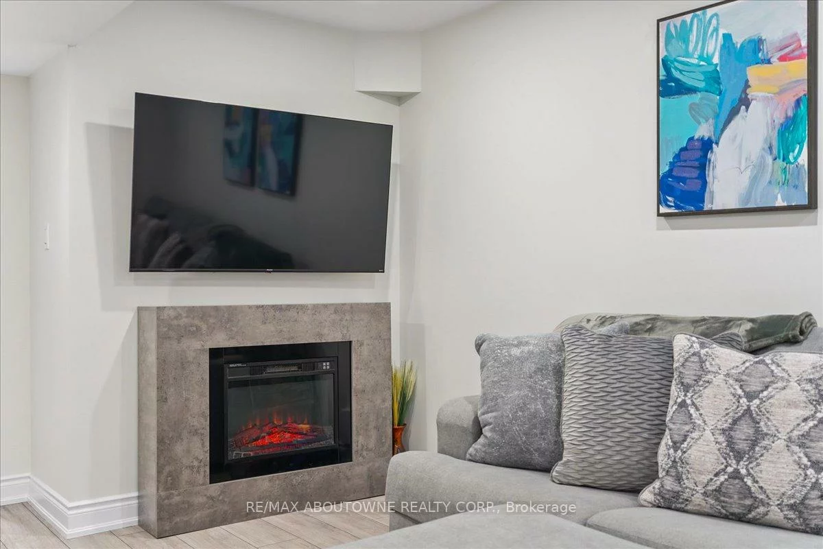 248, Albright, Fletcher's Creek Village, Brampton