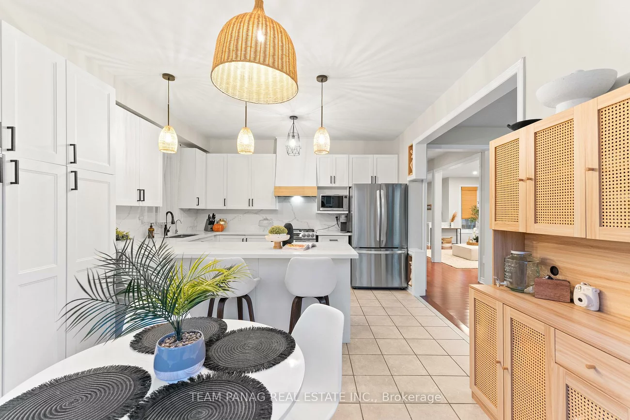 23, Sea Lion, Madoc, Brampton