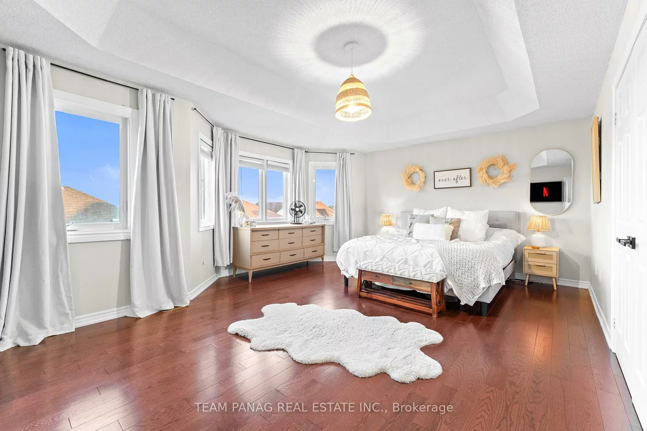 23, Sea Lion, Madoc, Brampton