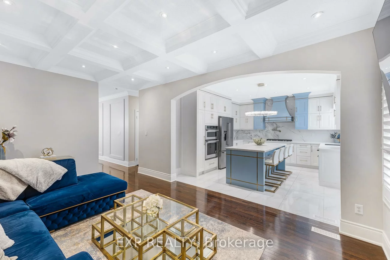 413, Sunny Meadow, Sandringham-Wellington, Brampton