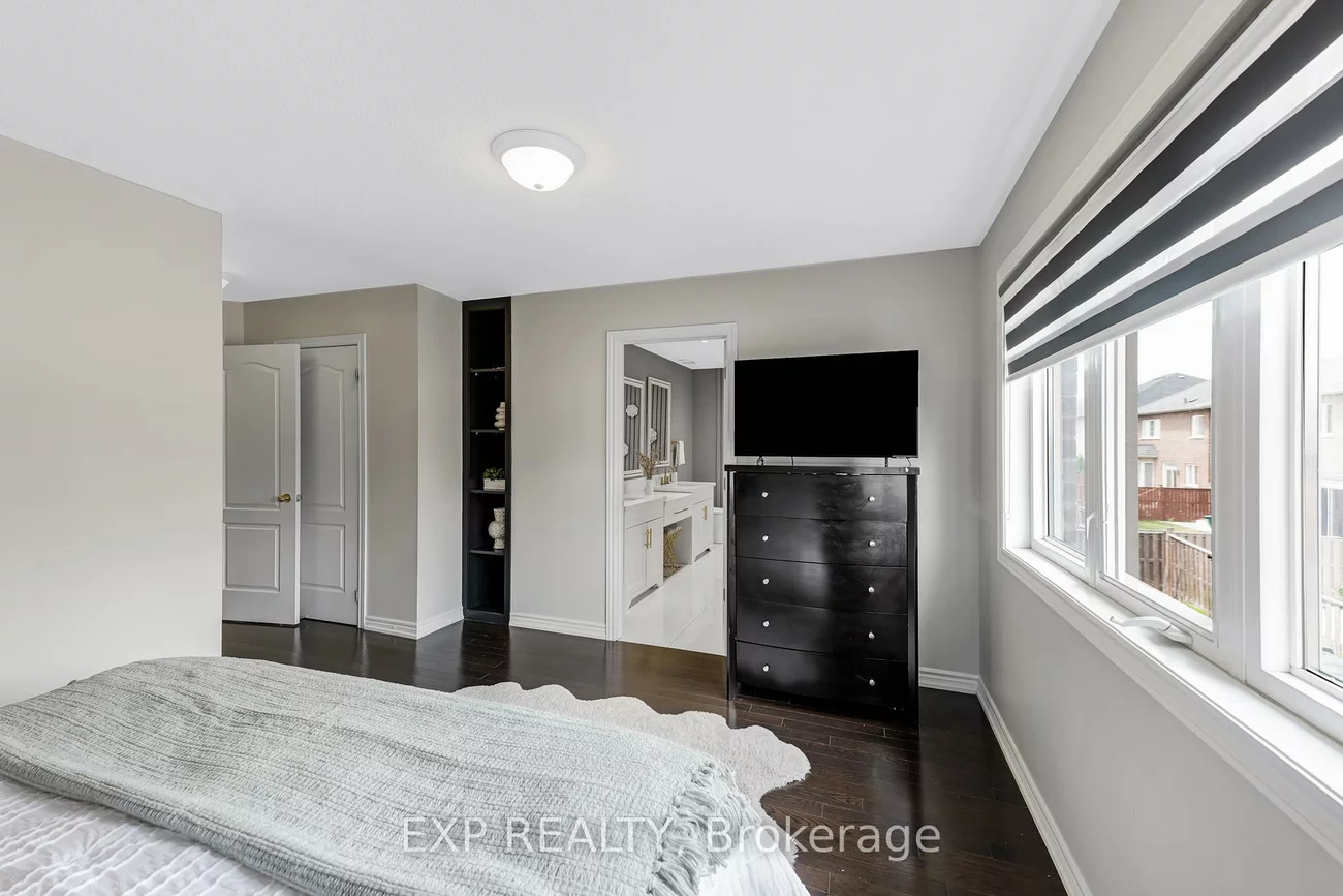 413, Sunny Meadow, Sandringham-Wellington, Brampton