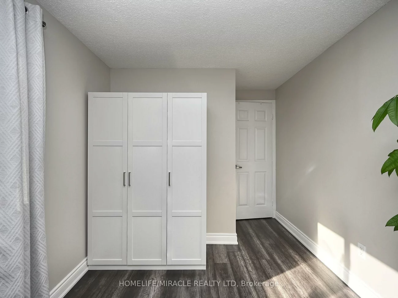 10, Grasspoint, Northgate, Brampton