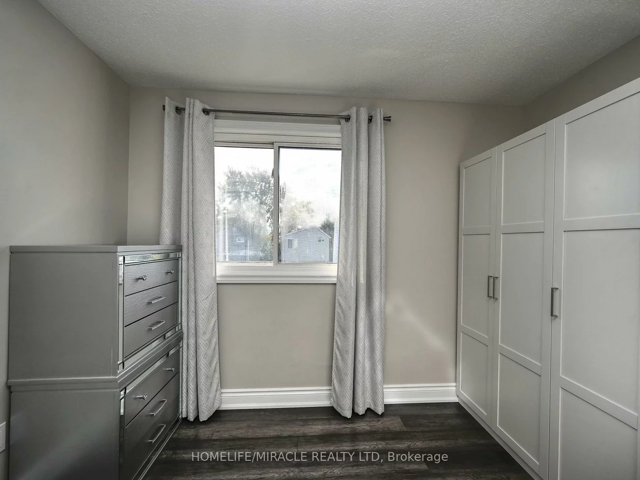 10, Grasspoint, Northgate, Brampton