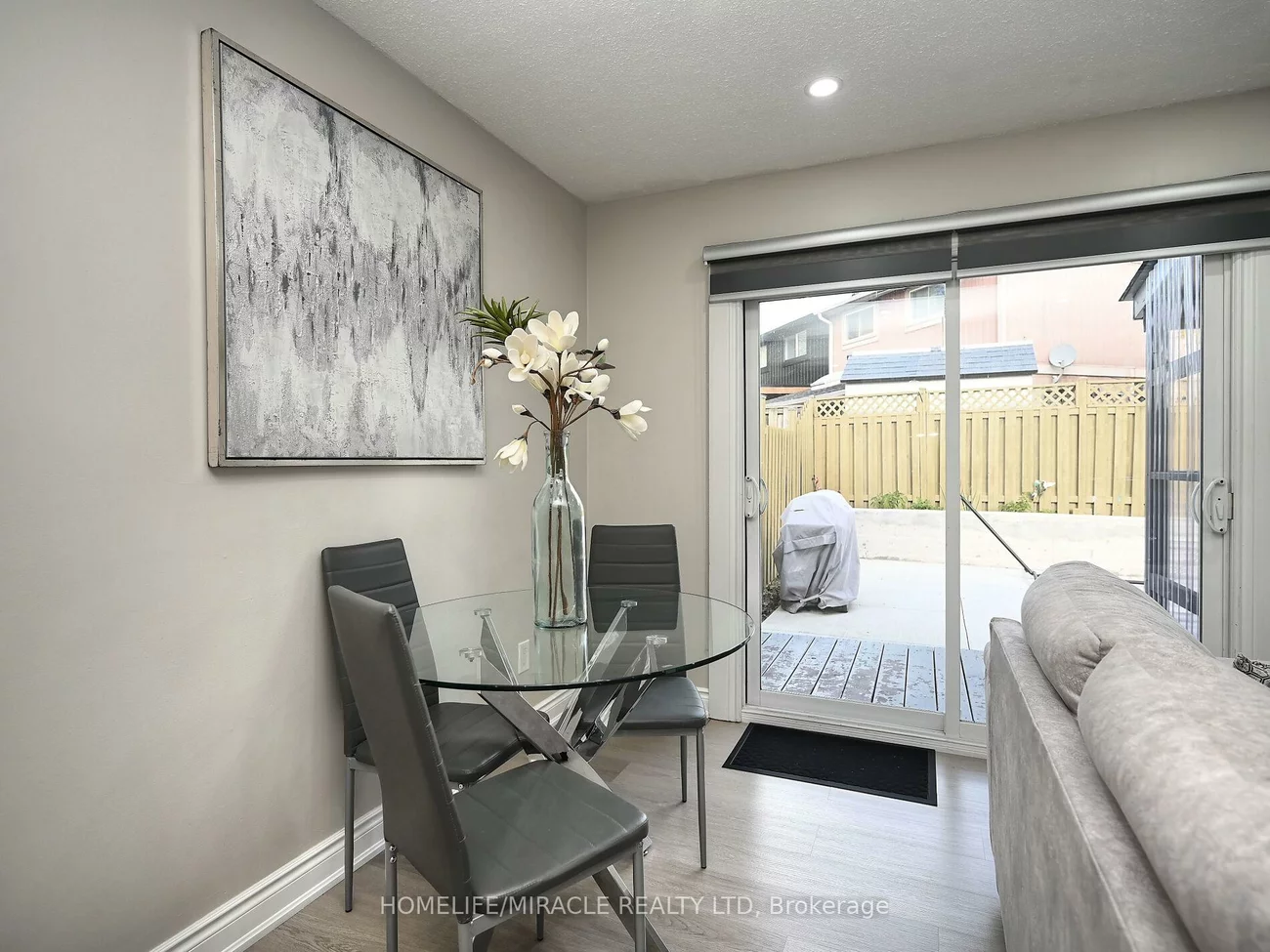 10, Grasspoint, Northgate, Brampton