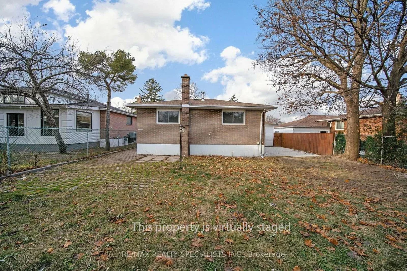 83, Watson, Brampton East, Brampton