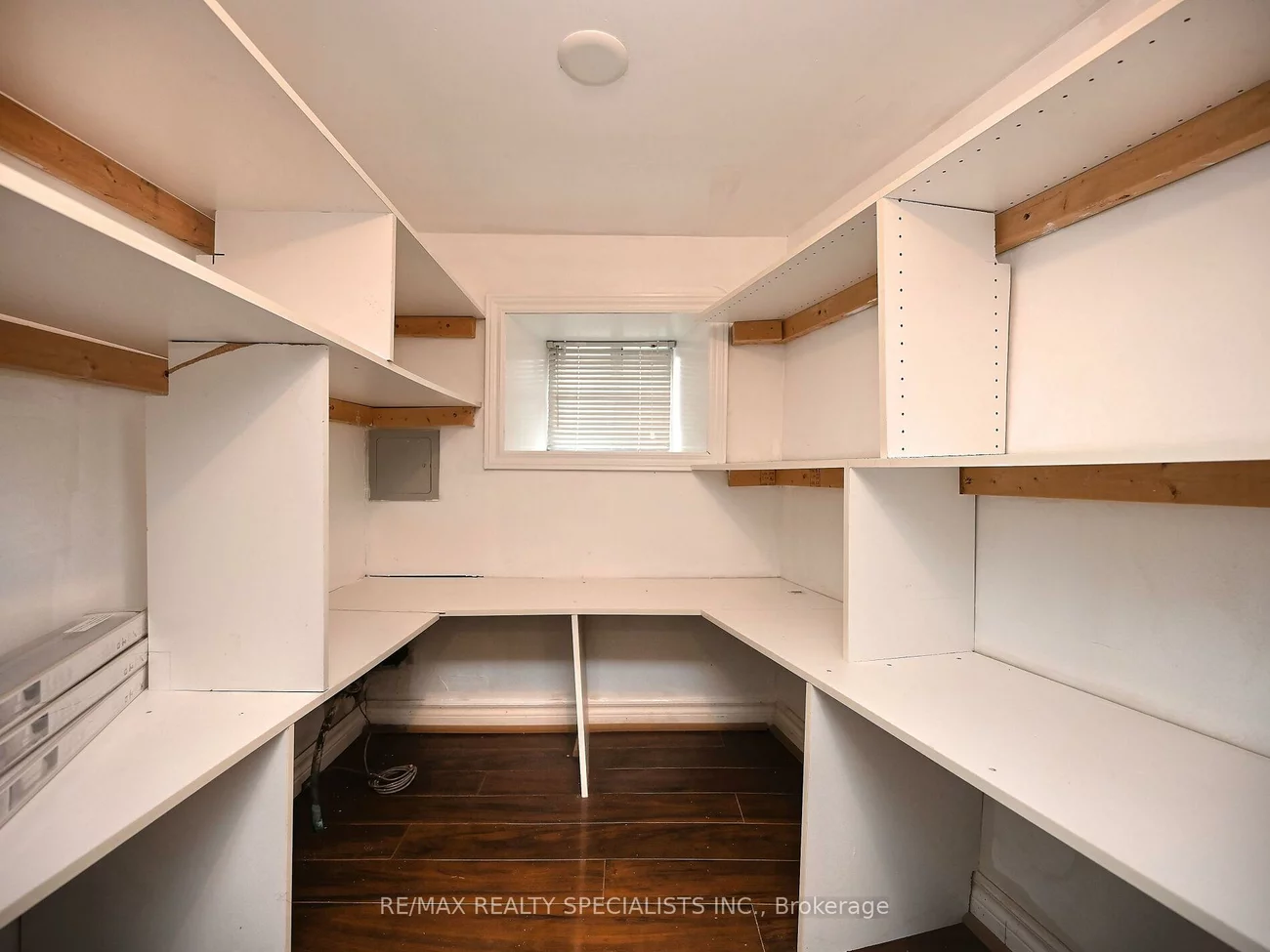 12, Elizabeth, Downtown Brampton, Brampton