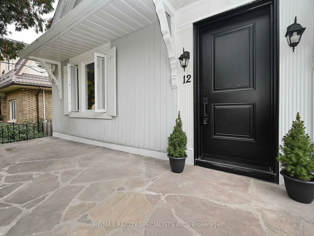 12, Elizabeth, Downtown Brampton, Brampton