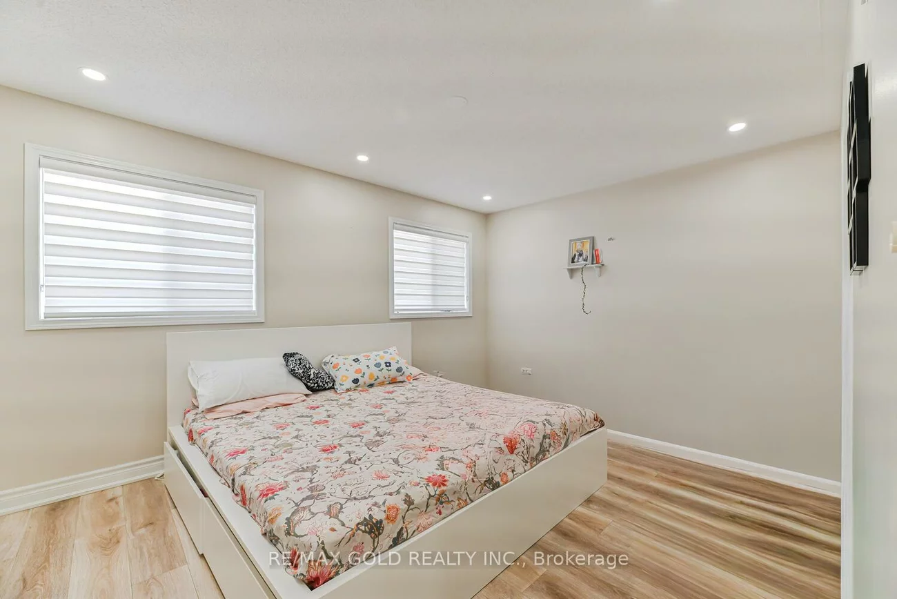 17, Levida, Vales of Castlemore, Brampton