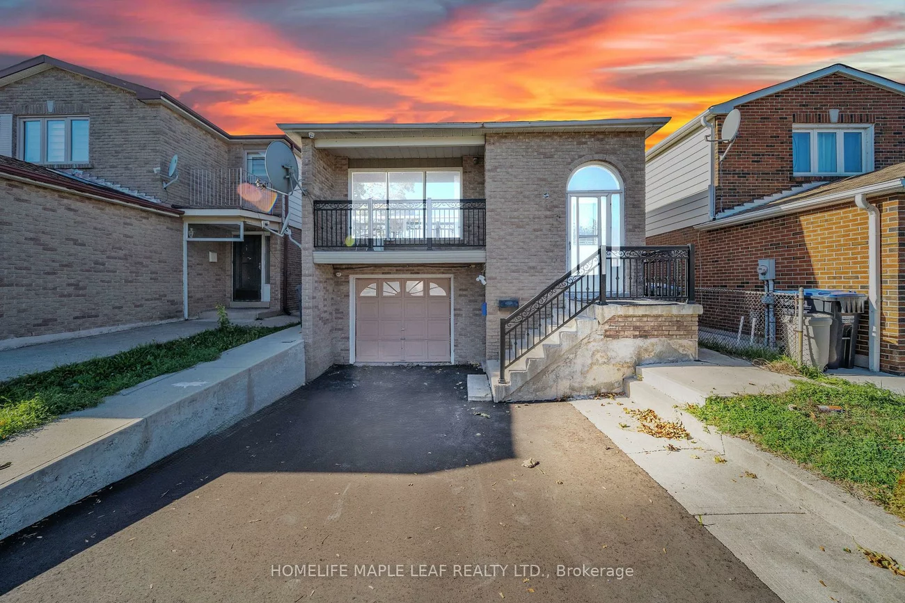 10, Pickard, Fletcher's West, Brampton