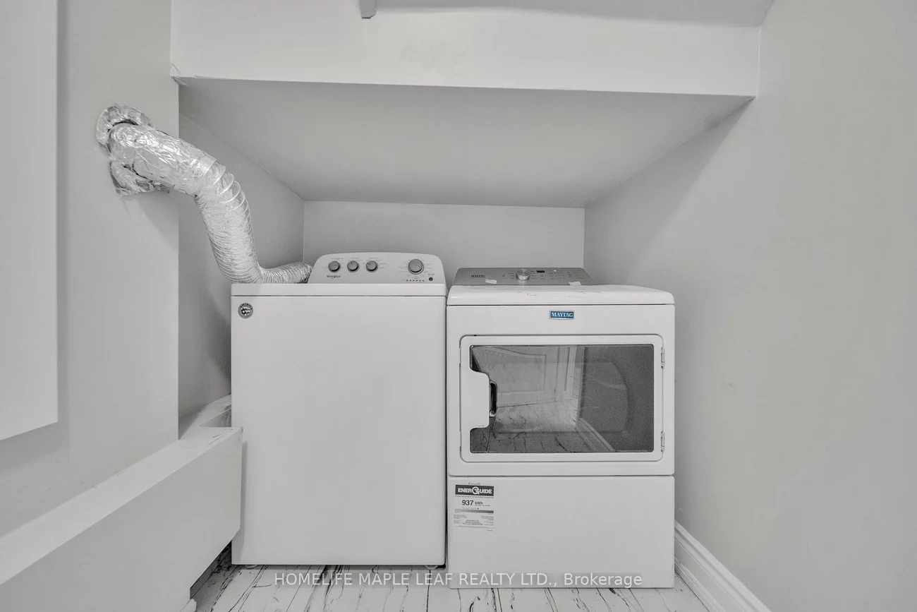 10, Pickard, Fletcher's West, Brampton