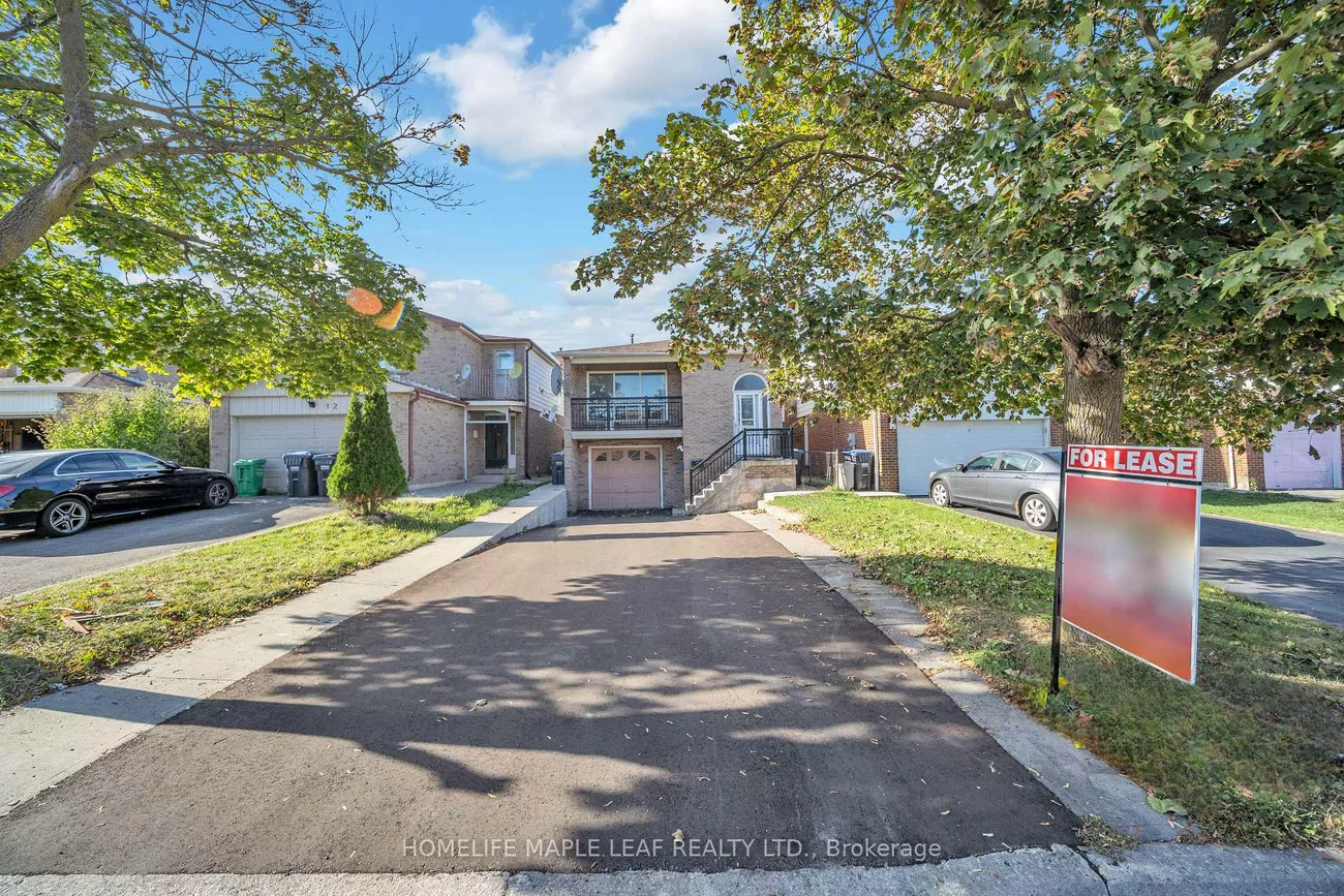 10, Pickard, Fletcher's West, Brampton