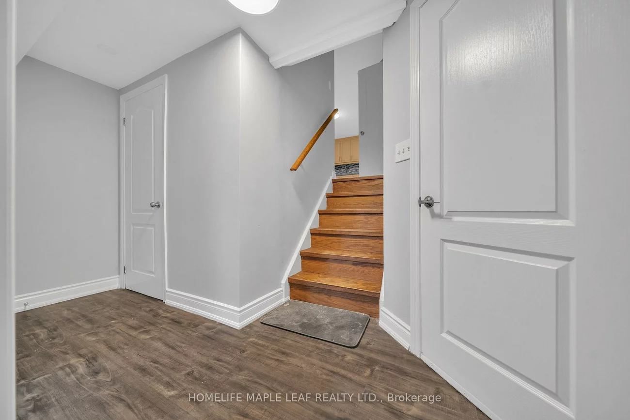 10, Pickard, Fletcher's West, Brampton