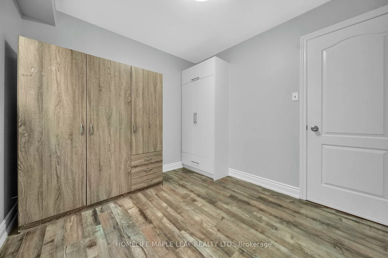 10, Pickard, Fletcher's West, Brampton