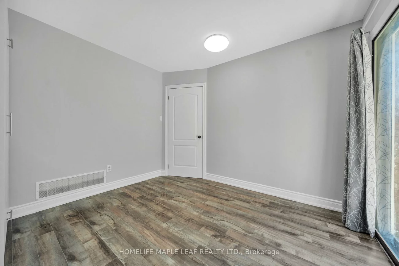 10, Pickard, Fletcher's West, Brampton