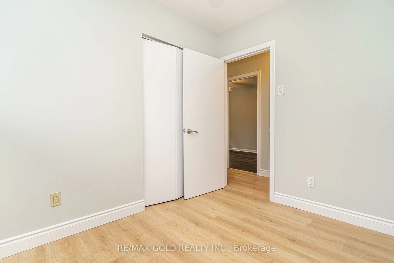 57, alderbury, Avondale, Brampton