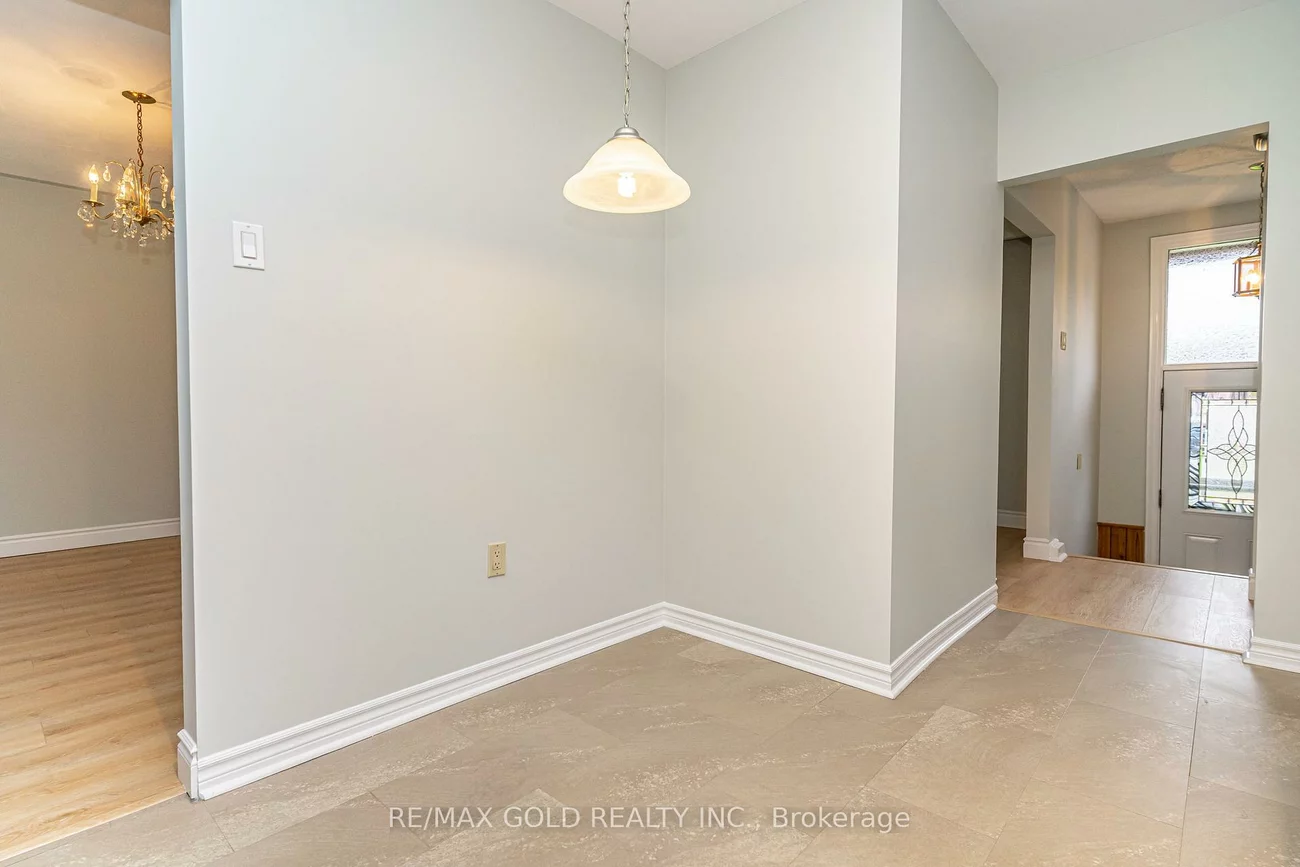 57, alderbury, Avondale, Brampton