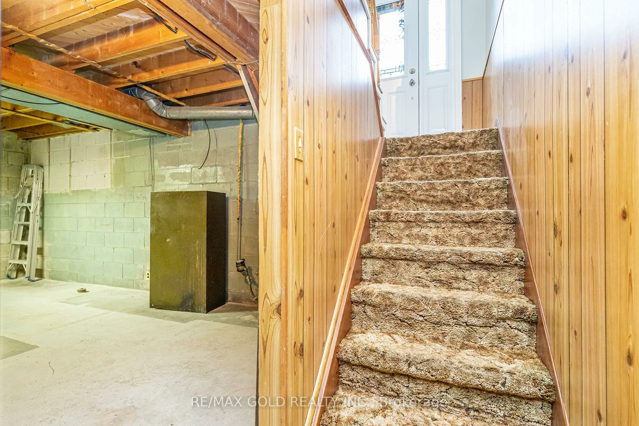 57, alderbury, Avondale, Brampton