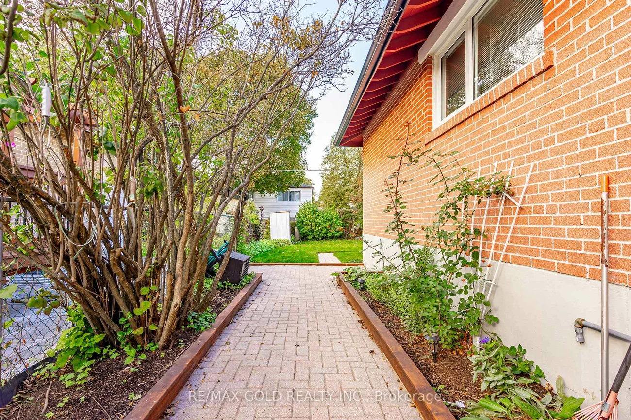 57, alderbury, Avondale, Brampton