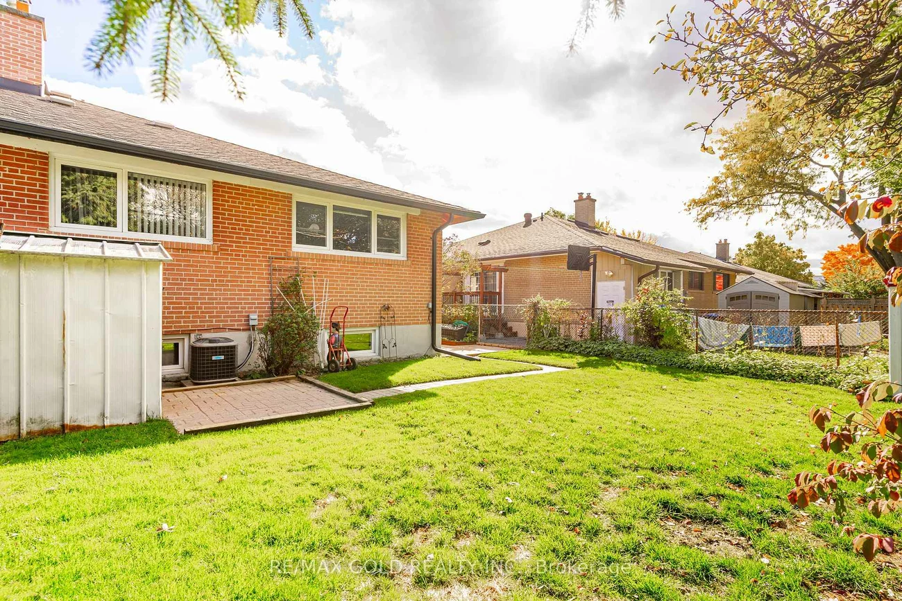 57, alderbury, Avondale, Brampton